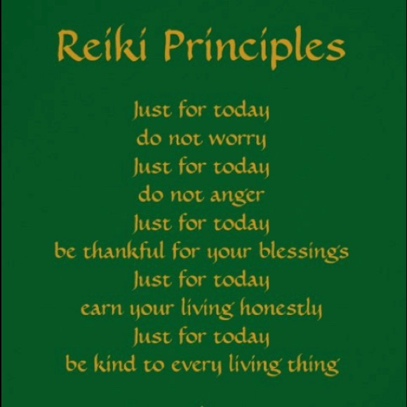 Meet your Posher, Natalia Marie Murphy. Favorite brand is Brunello Cucinelli - Picture 10 of 17